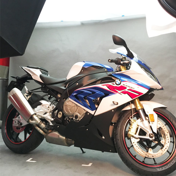 まもなく納車のBMW S1000RR