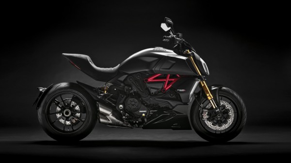 Diavel-1260-S-MY19-03-Gallery-1920x1080